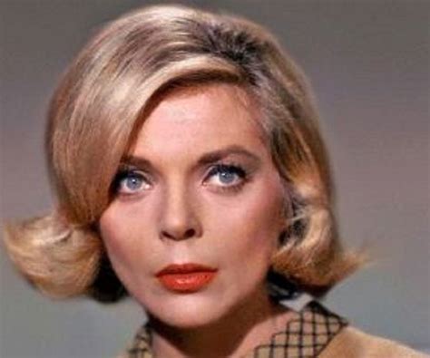 Barbara Bain